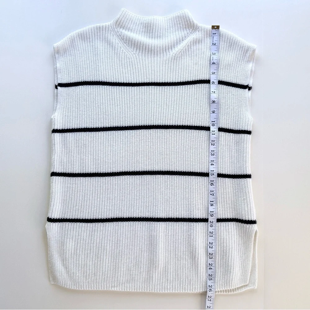 Rails Etta Sweater Vest - Sleeveless Knit Pullover Mock Neck Ivory Navy Stripe M